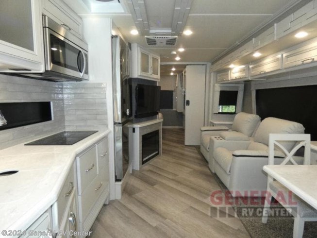 2022 Southwind 34C by Fleetwood from General RV Center in Dover, Florida
