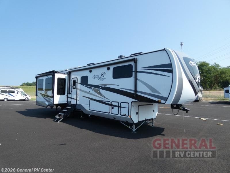 2024 Highland Ridge Open Range 371MBH RV for Sale in Dover, FL 33527