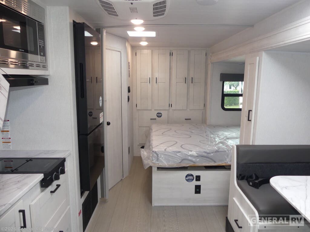 2025 East to West Entrada 24FM - New Class C For Sale by General RV Center in Dover, Florida