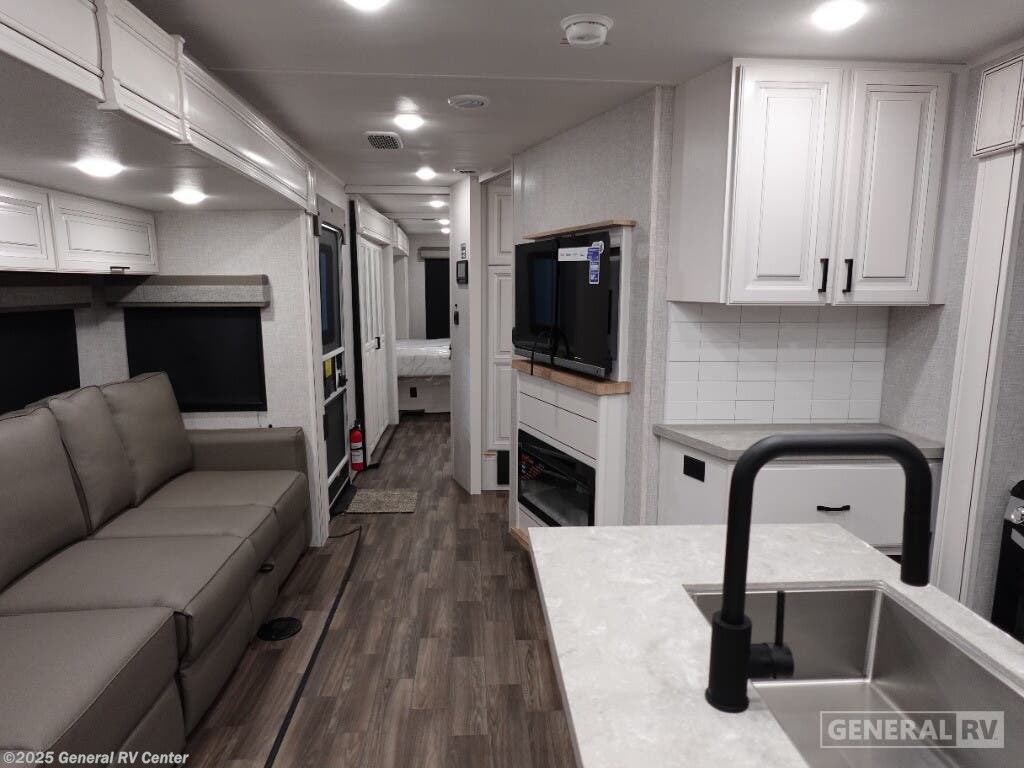 2025 Highland Ridge Open Range 335RBS - New Travel Trailer For Sale by General RV Center in Dover, Florida