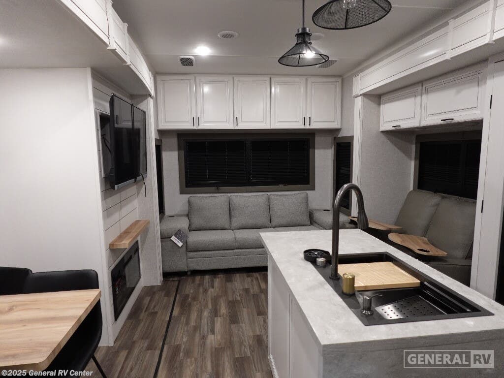 2025 Highland Ridge Open Range 3X287RLS - New Fifth Wheel For Sale by General RV Center in Dover, Florida