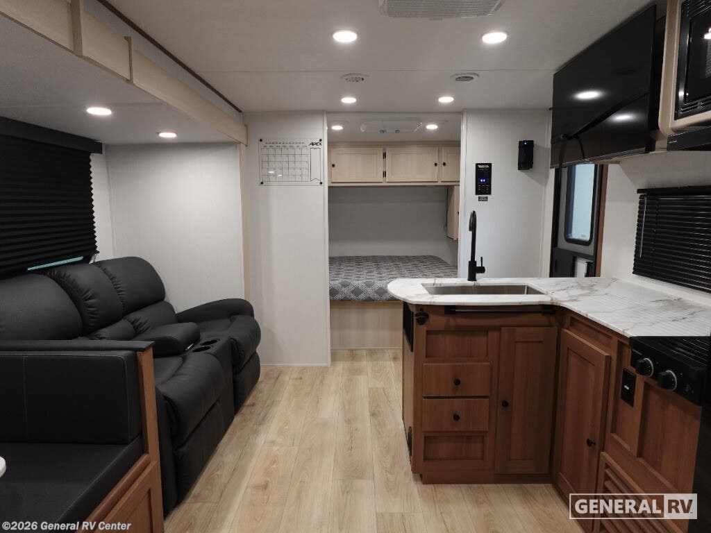 New 2026 Coachmen Apex 24RBX available in Dover, Florida