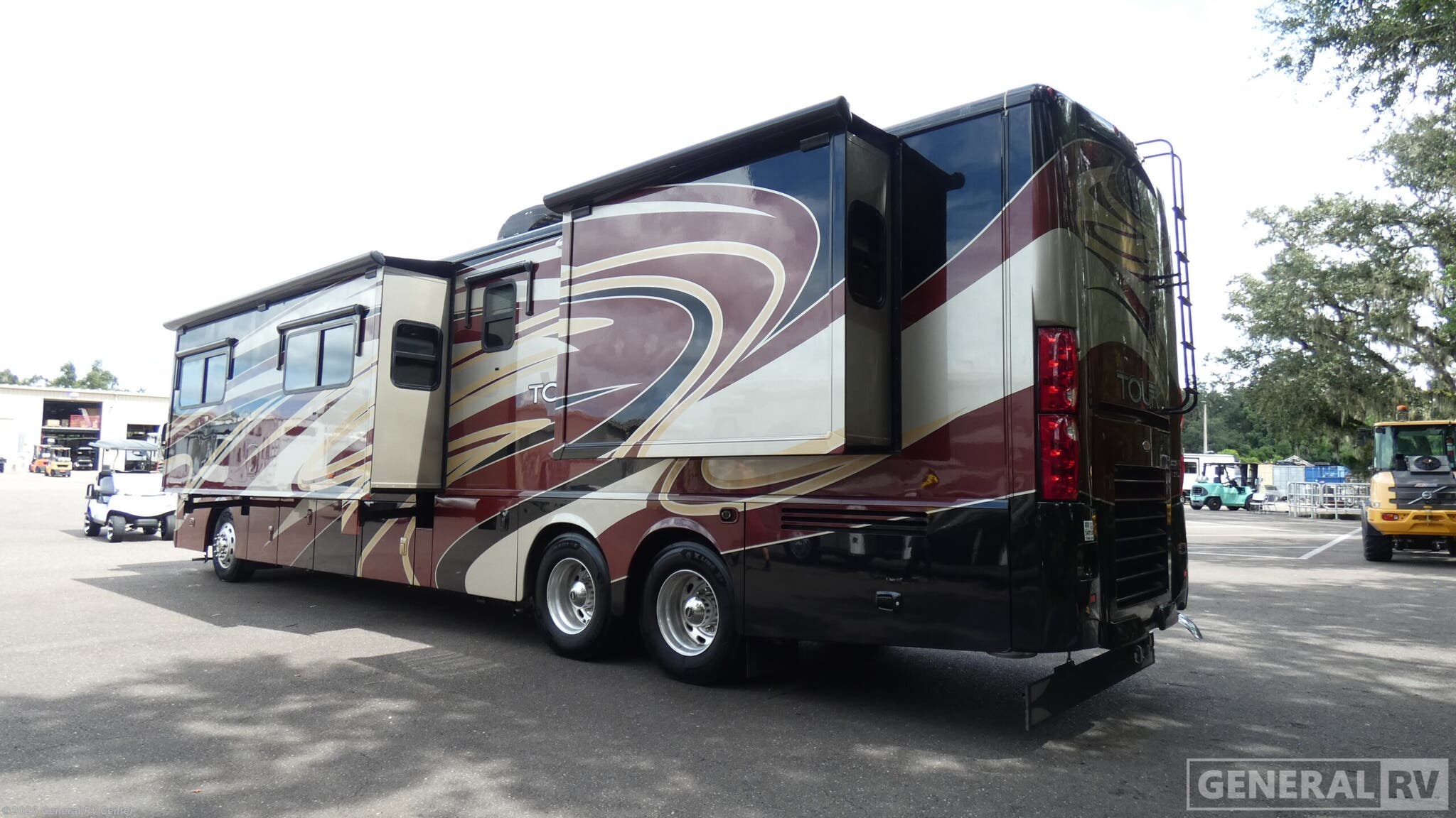 2011 Tour 42AD by Winnebago from General RV Center in Dover, Florida