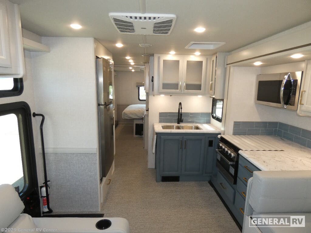 2026 Fleetwood Flair 33B6 - New Class A For Sale by General RV Center in Dover, Florida
