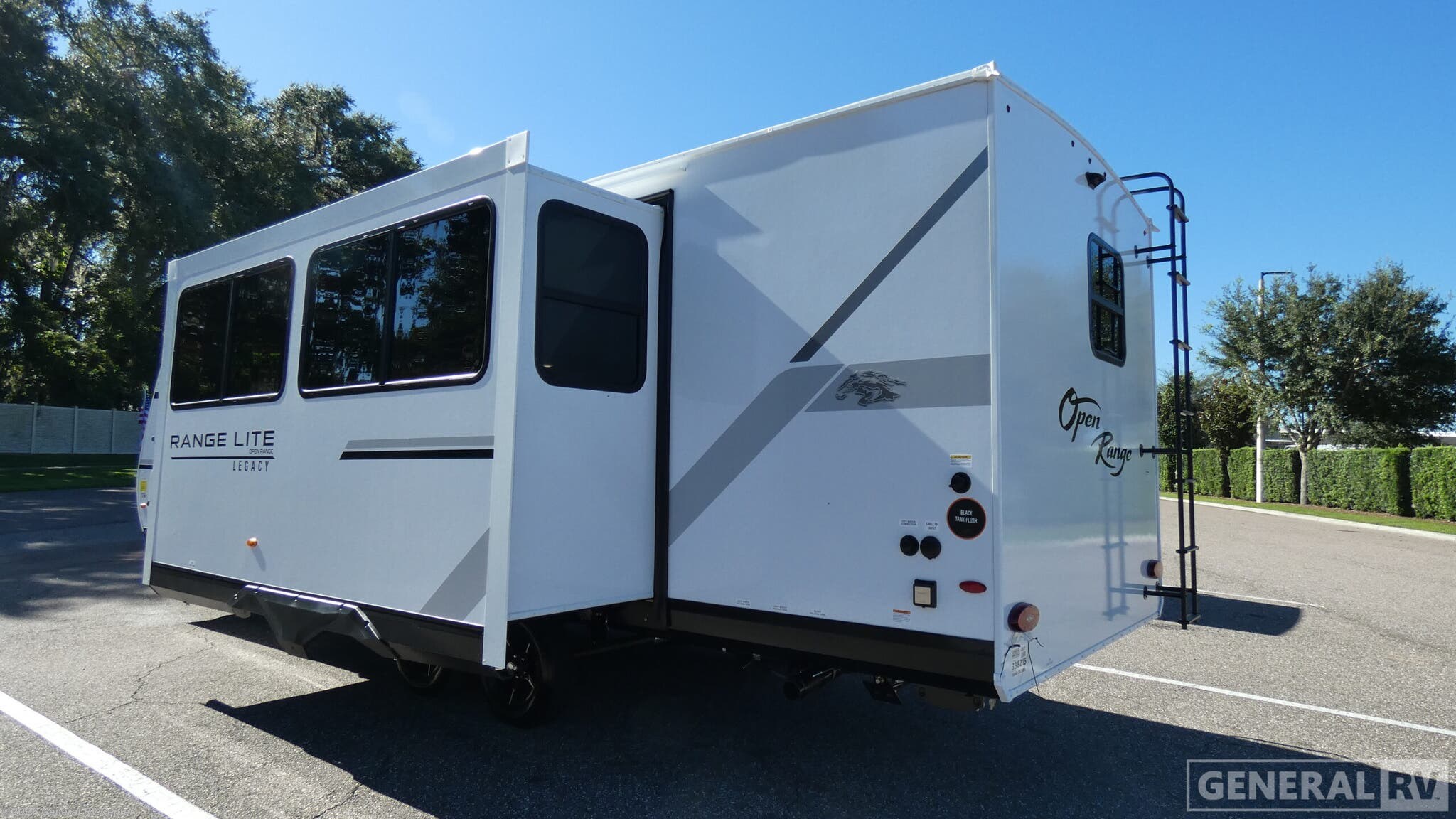 2026 Range Lite 250RBL by Highland Ridge from General RV Center in Dover, Florida