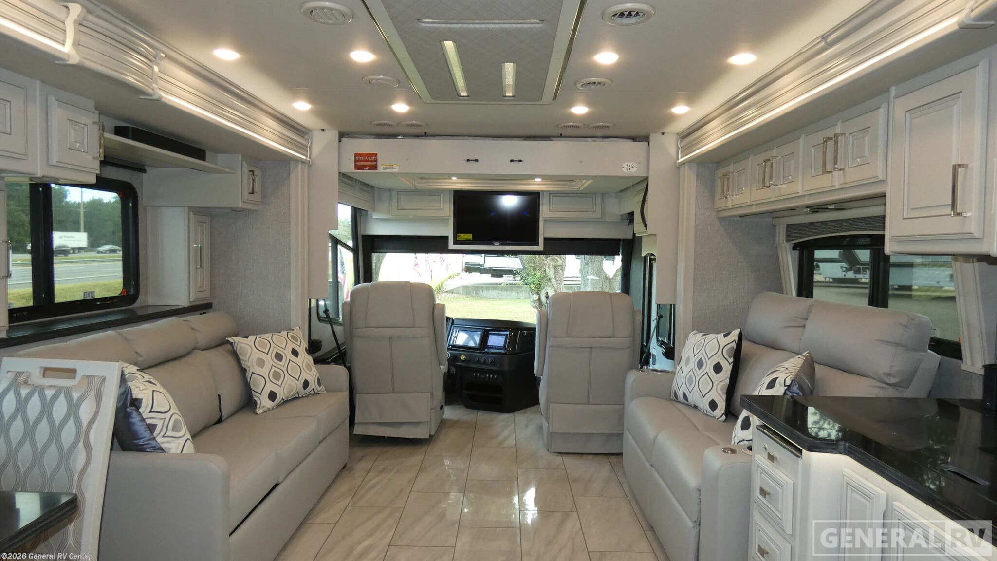 New 2026 Fleetwood Discovery LXE 40M available in Dover, Florida