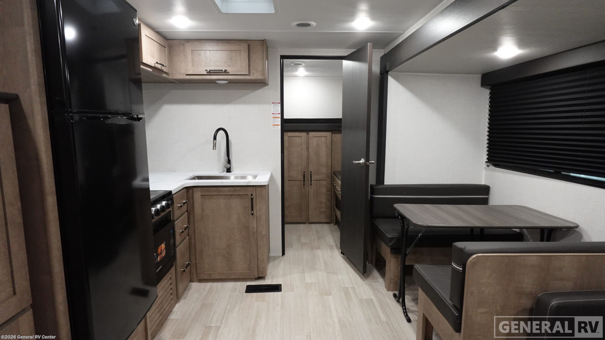 2026 Keystone Springdale 291BRC - New Travel Trailer For Sale by General RV Center in Dover, Florida