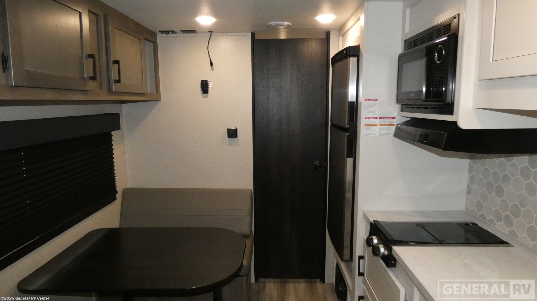 2024 Highland Ridge Open Range Conventional 182RB - Used Travel Trailer For Sale by General RV Center in Dover, Florida