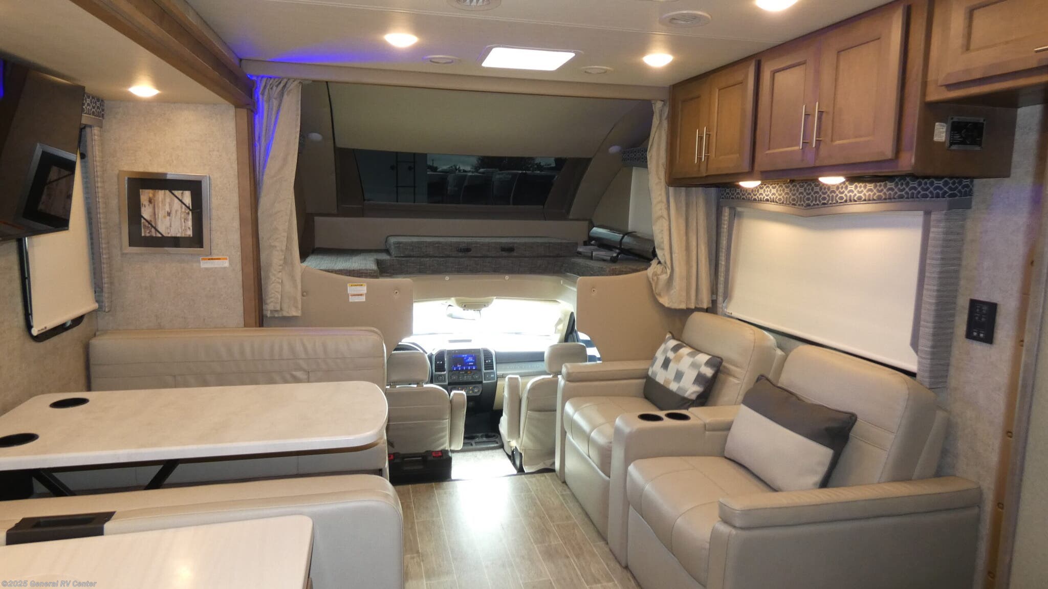 Used 2021 Thor Motor Coach Omni xg32 available in Dover, Florida