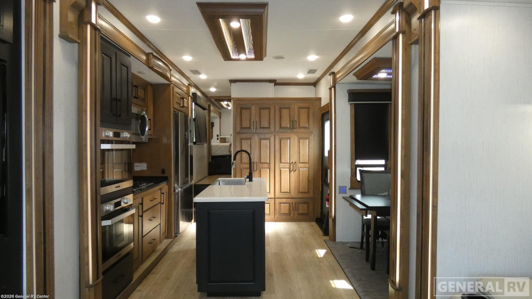 Used 2021 Heartland Landmark DAYTONA available in Dover, Florida