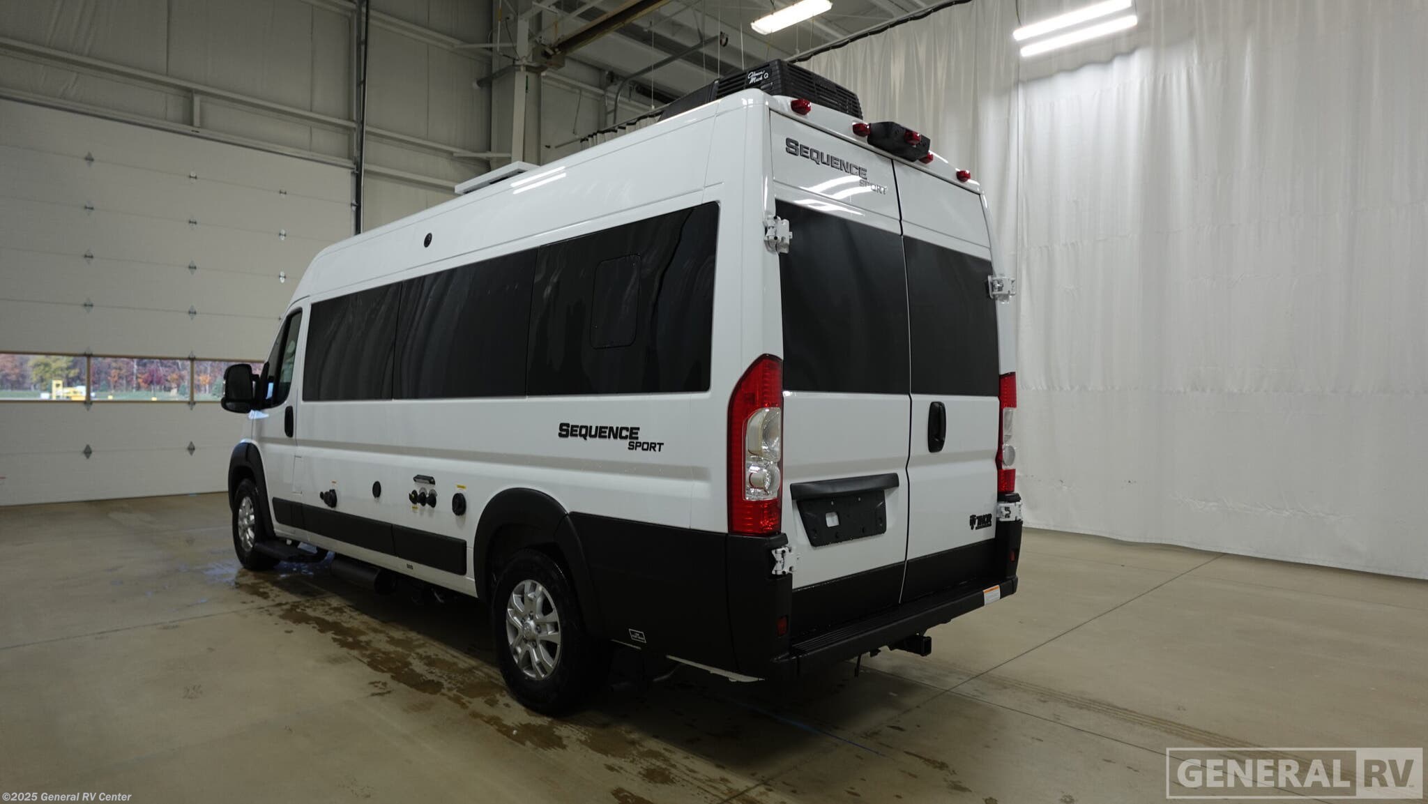 2026 Sequence Sport 20Y by Thor Motor Coach from General RV Center in Dover, Florida