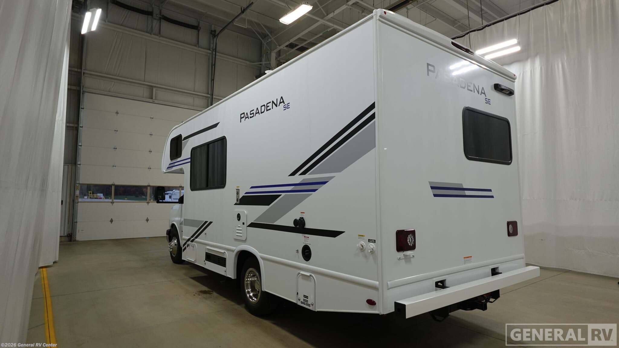 2026 Pasadena SE21 Chevy by Thor Motor Coach from General RV Center in Dover, Florida