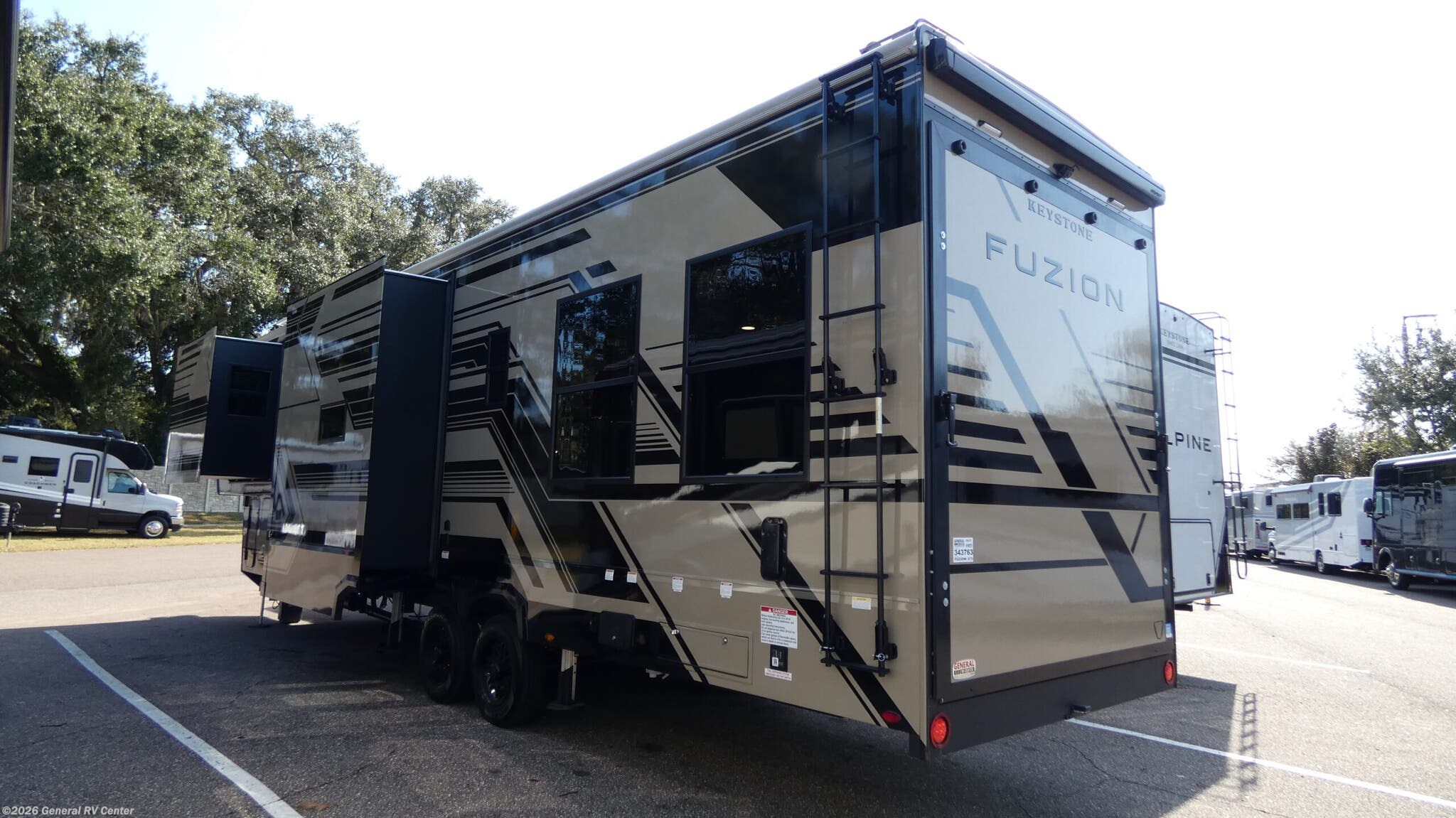 2026 Fuzion 373 by Keystone from General RV Center in Dover, Florida