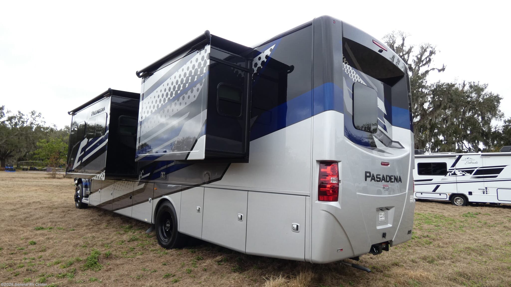 2026 Pasadena 38DX by Thor Motor Coach from General RV Center in Dover, Florida