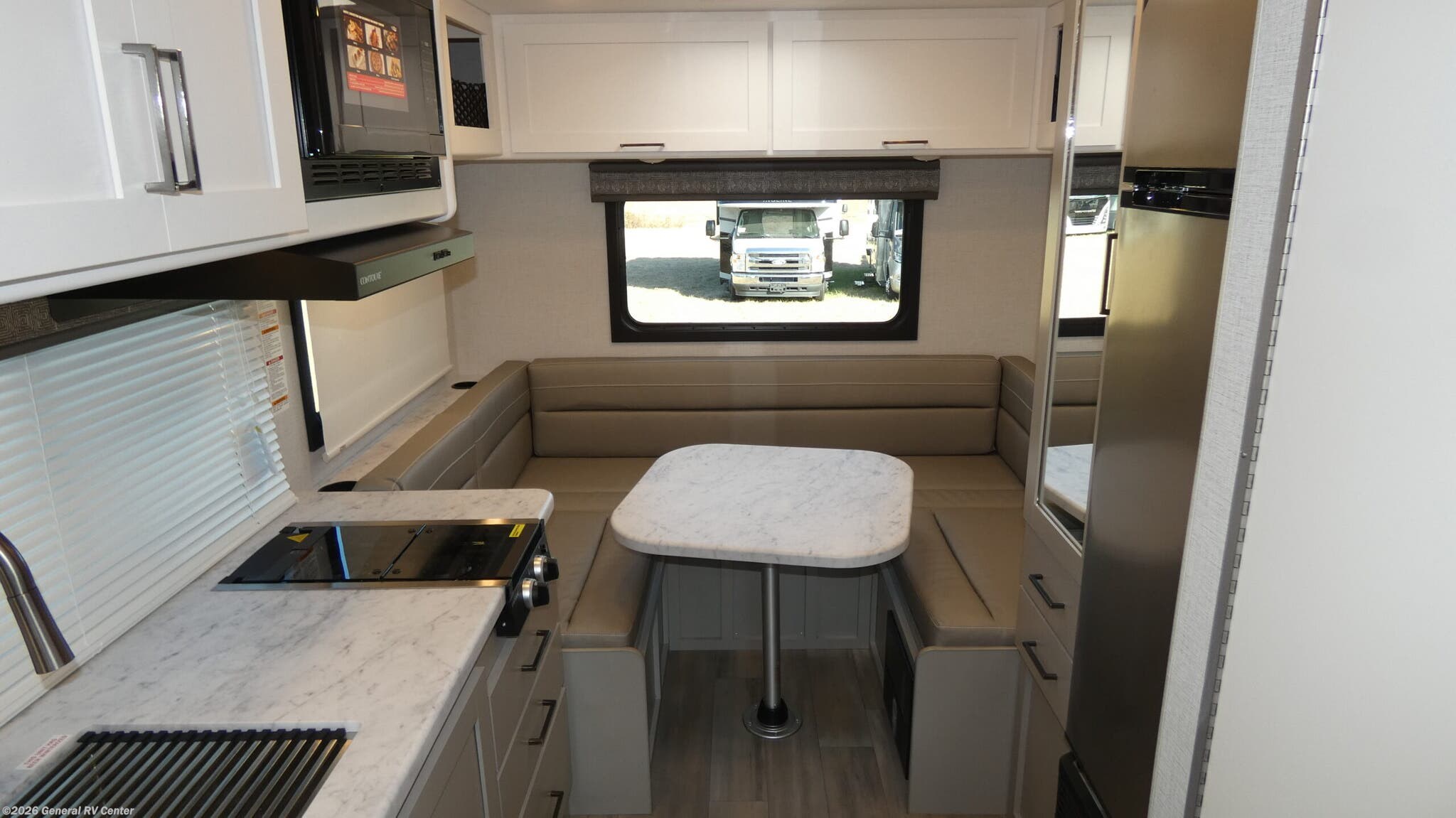 2026 Thor Motor Coach Pasadena SE SE19 - New Class C For Sale by General RV Center in Dover, Florida