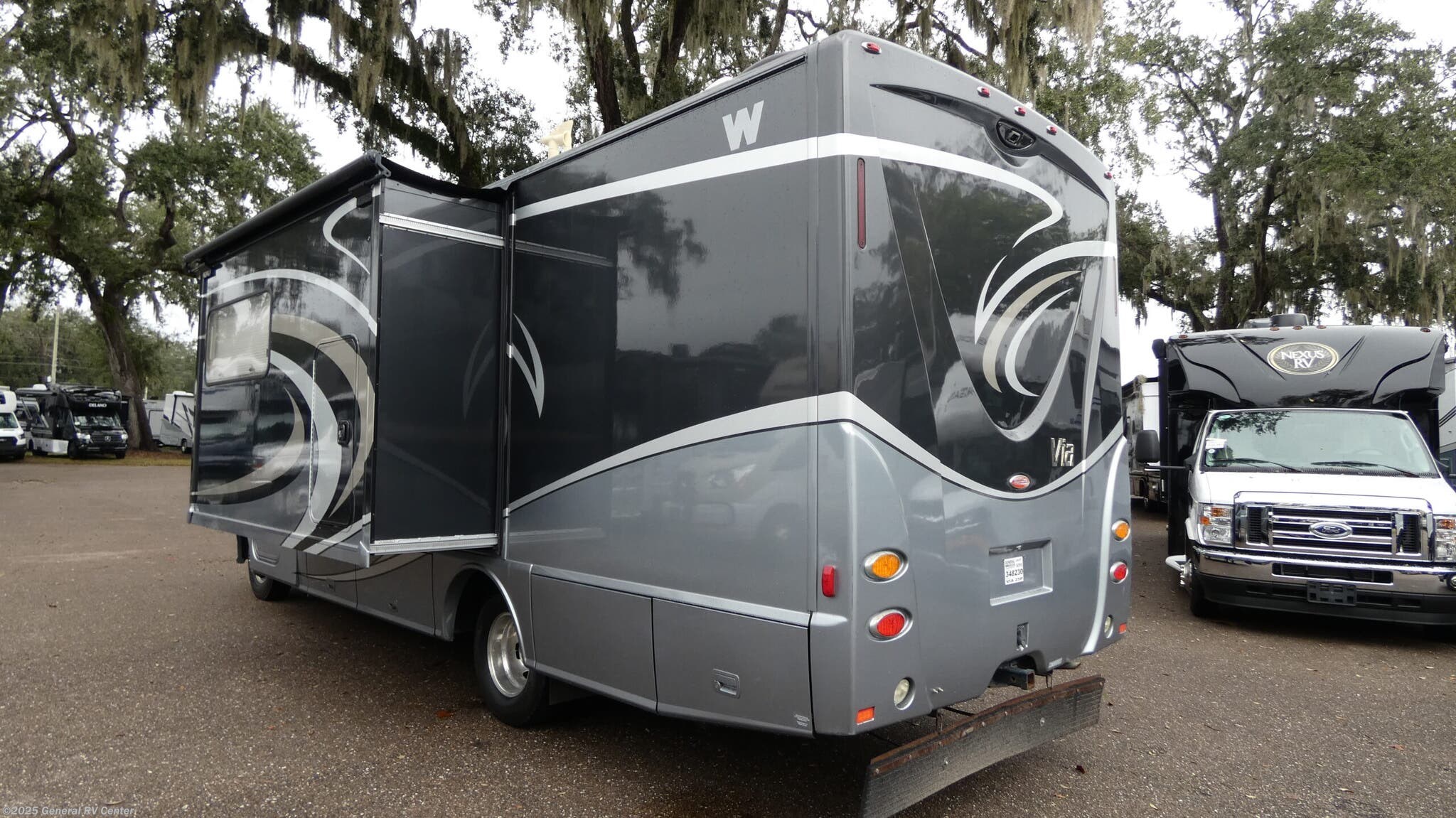 2014 Via 25P by Winnebago from General RV Center in Dover, Florida