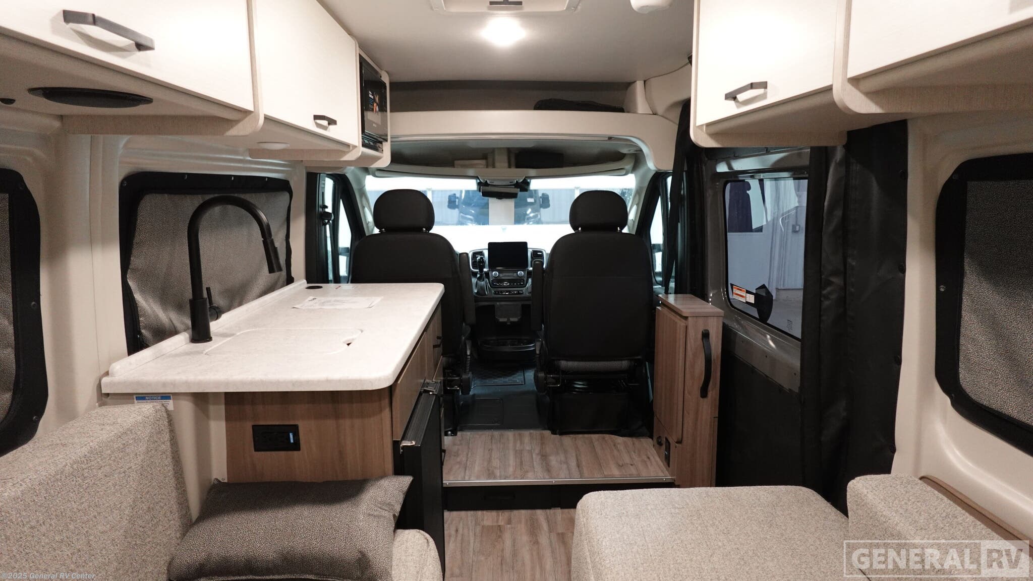 New 2026 Thor Motor Coach Sequence Sport 20L available in Dover, Florida