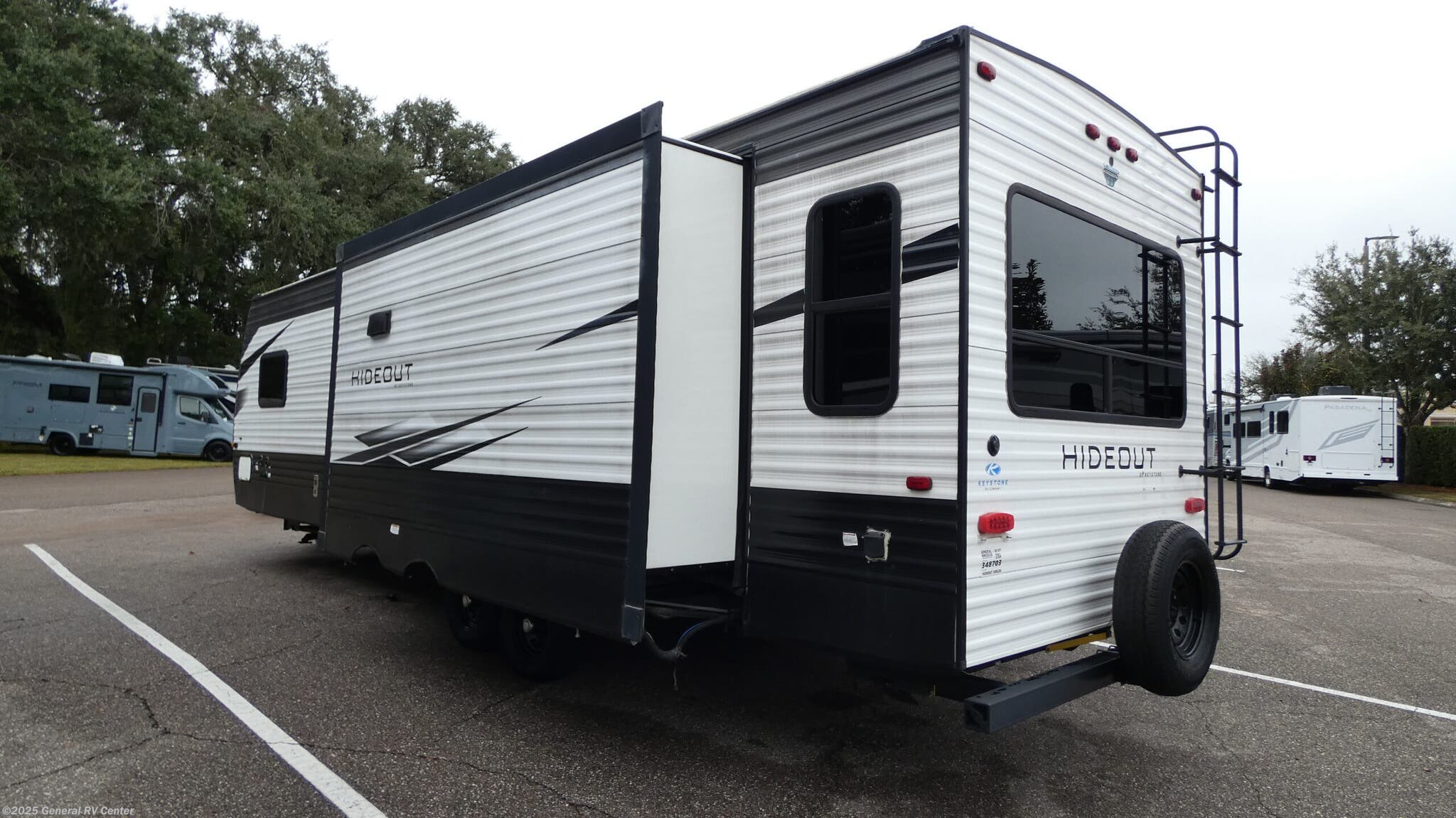2021 Hideout 30RLDS by Keystone from General RV Center in Dover, Florida