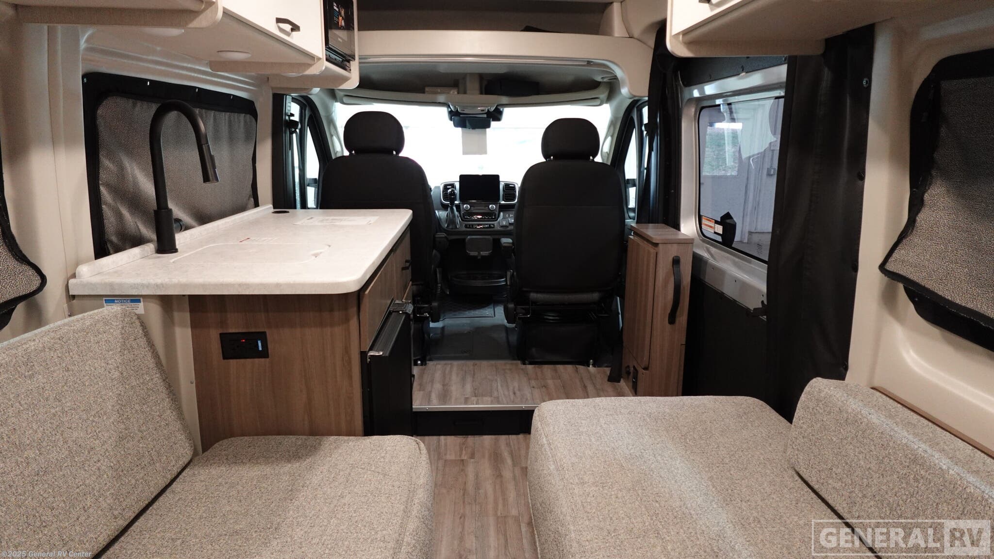 New 2026 Thor Motor Coach Sequence Sport 20L available in Dover, Florida