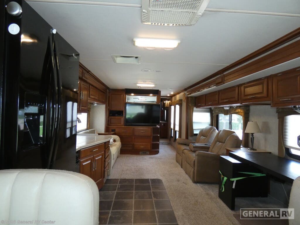 2008 Fleetwood Discovery 40X - Used Class A For Sale by General RV Center in Dover, Florida