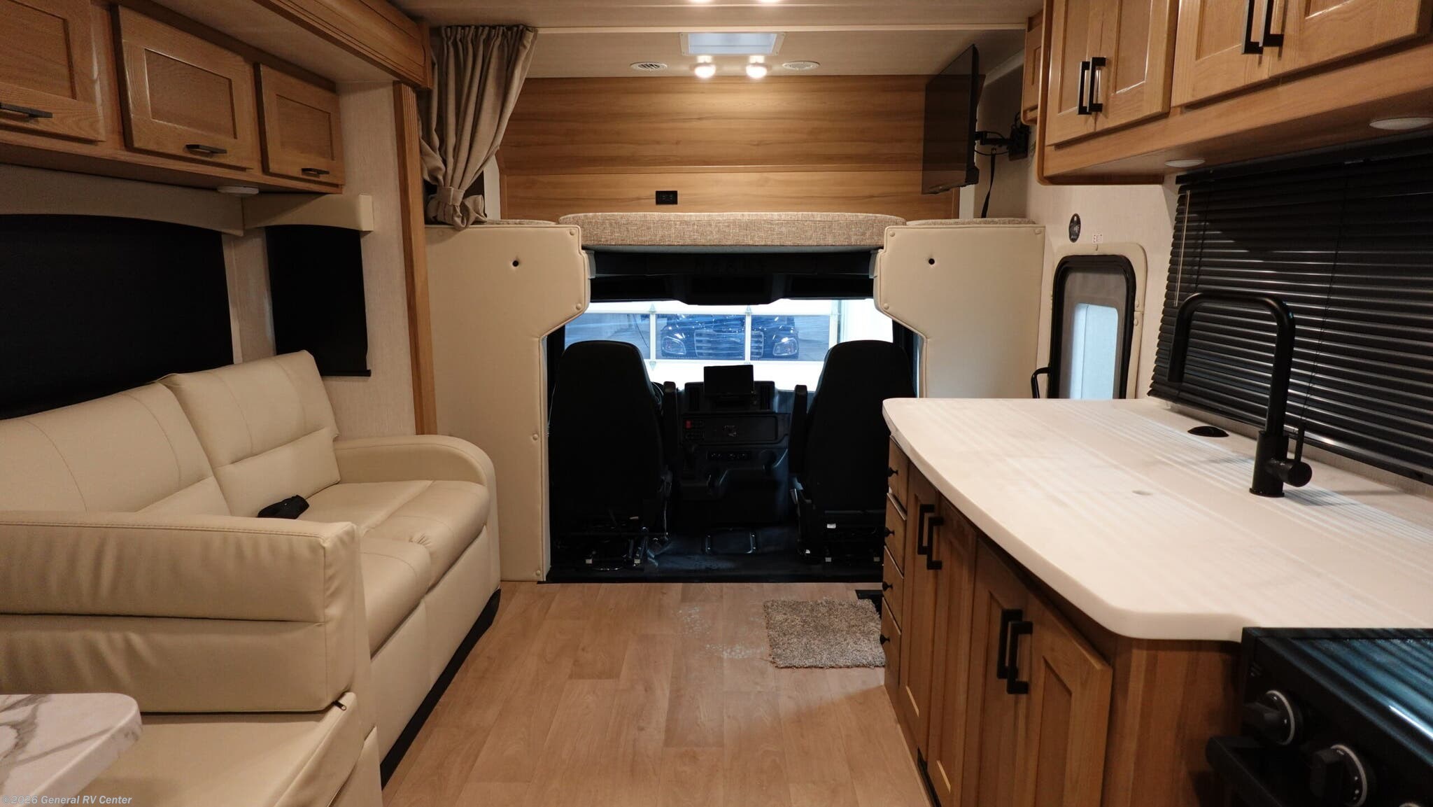 New 2026 Nexus Wraith 32F available in Dover, Florida