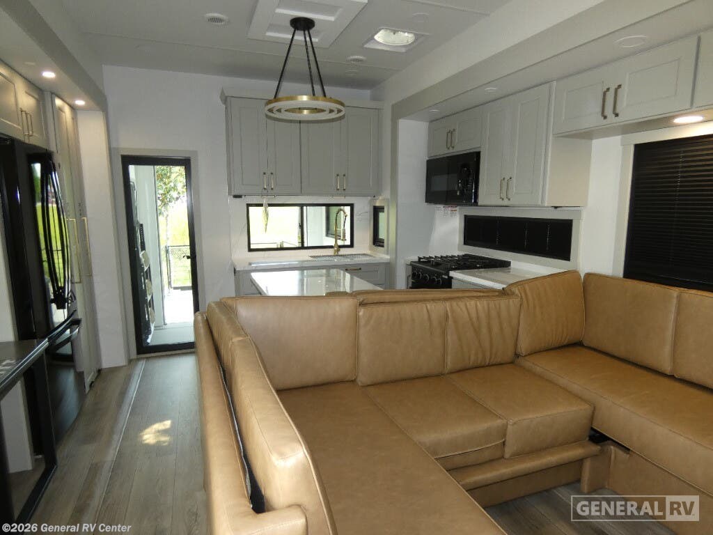 2025 Model G 3250 by Brinkley RV from General RV Center in Dover, Florida