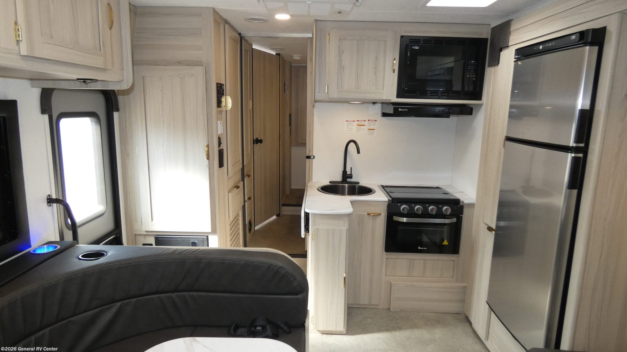2026 Coachmen Cross Trail XL 26XG - New Class C For Sale by General RV Center in Dover, Florida