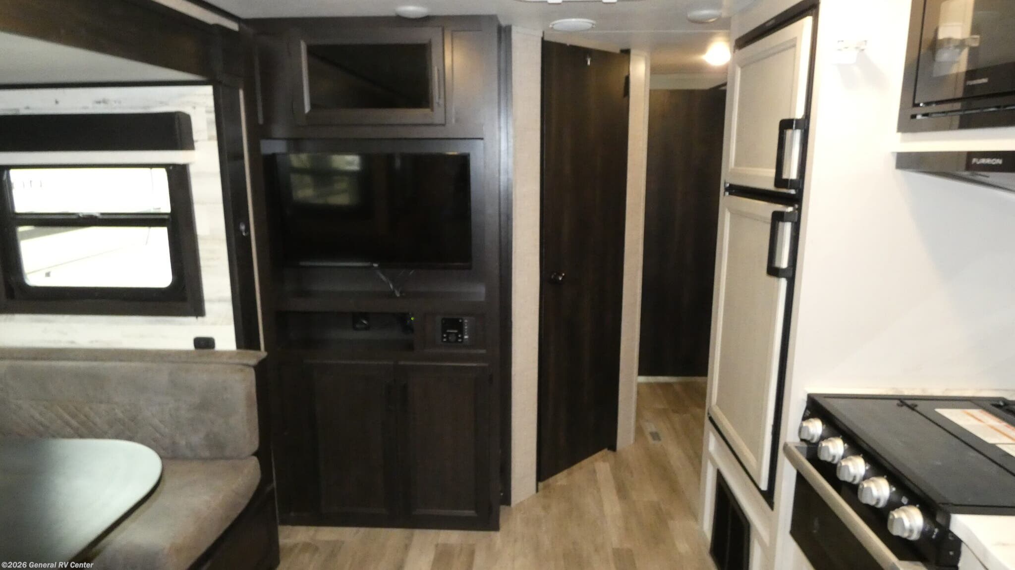 Used 2022 Jayco Jay Feather 24RL available in Dover, Florida