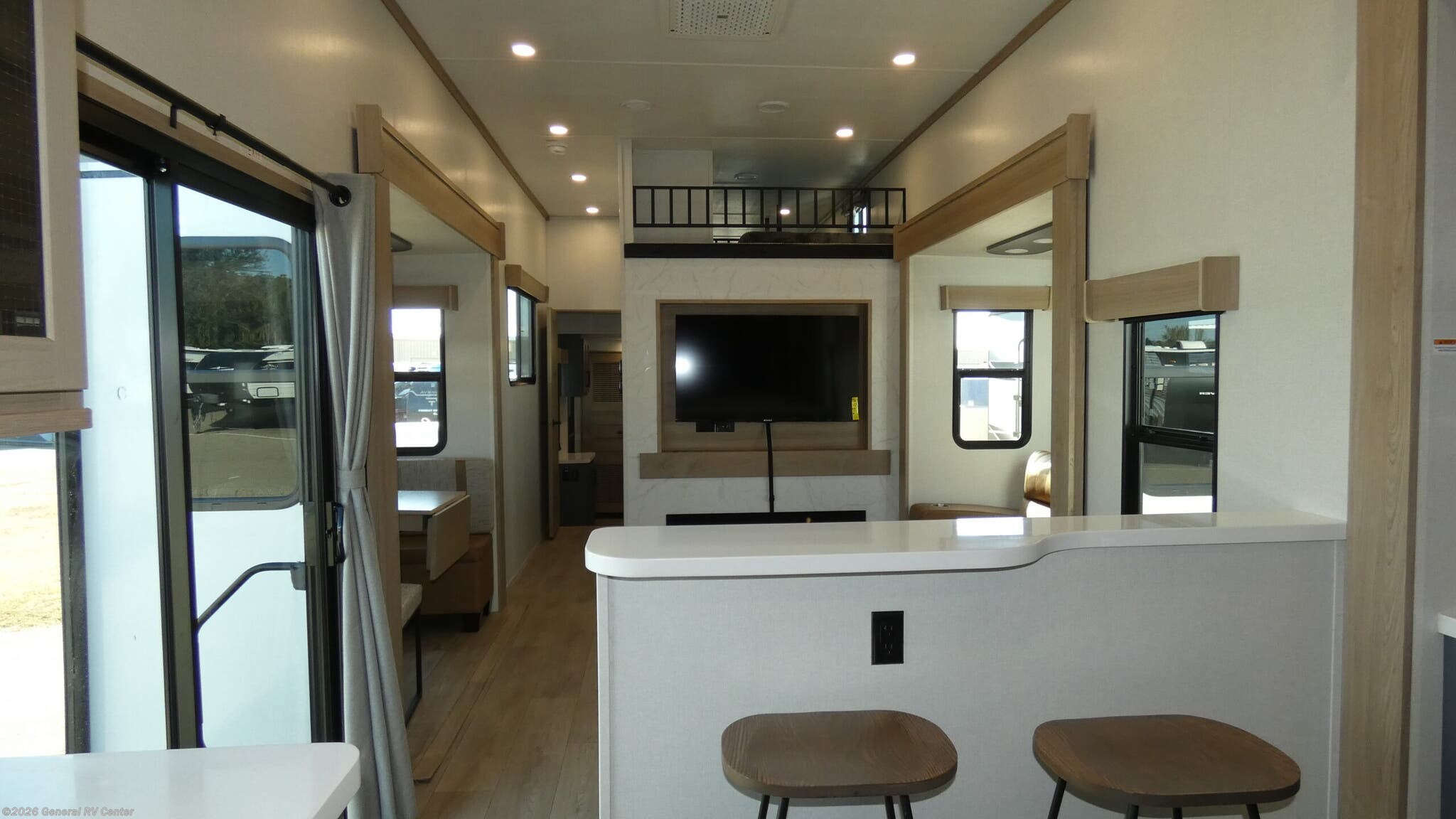 2026 CrossRoads Hampton 388FKL - New Destination Trailer For Sale by General RV Center in Dover, Florida
