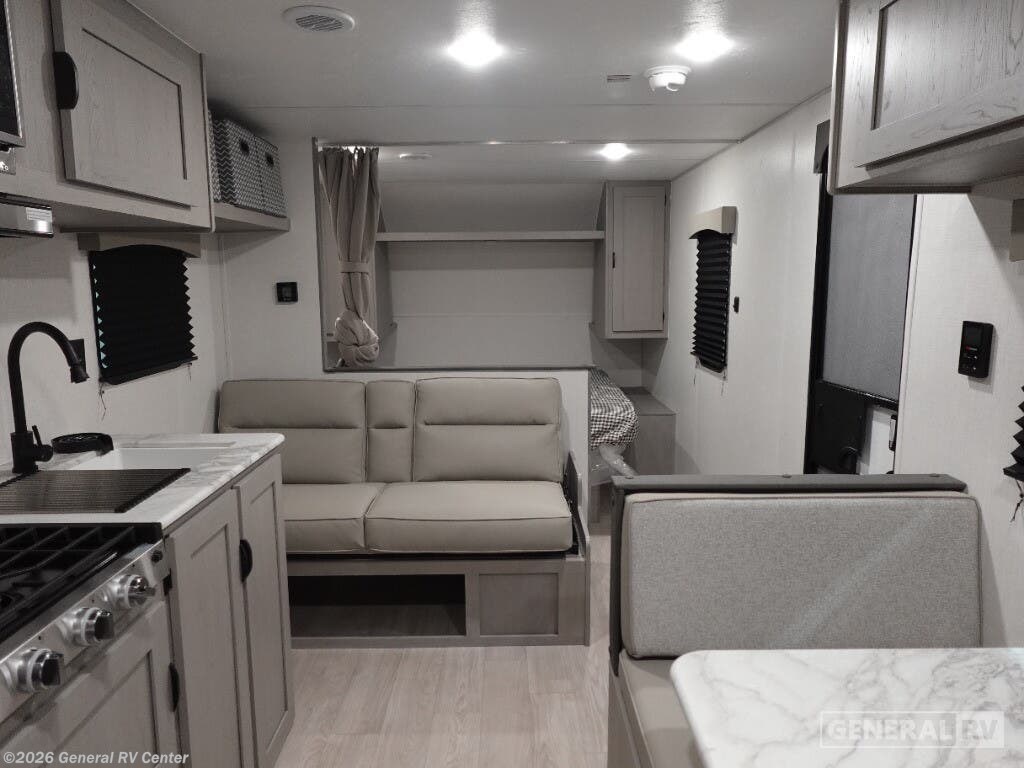 New 2026 Coachmen Clipper 26BH available in Dover, Florida