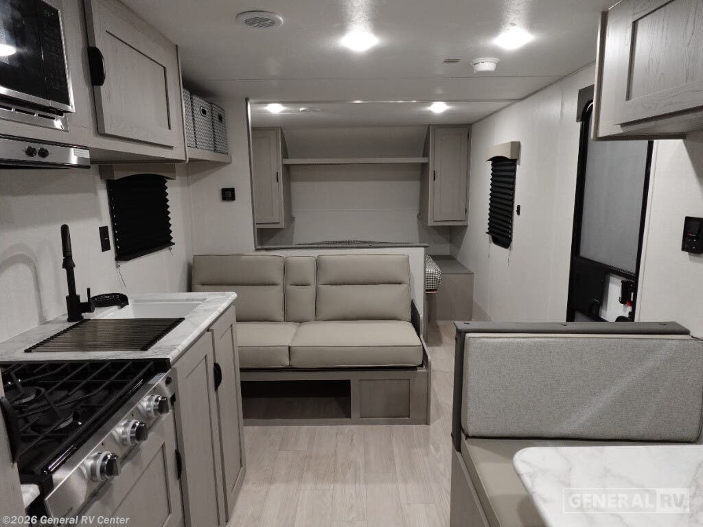 New 2026 Coachmen Clipper 26BH available in Dover, Florida