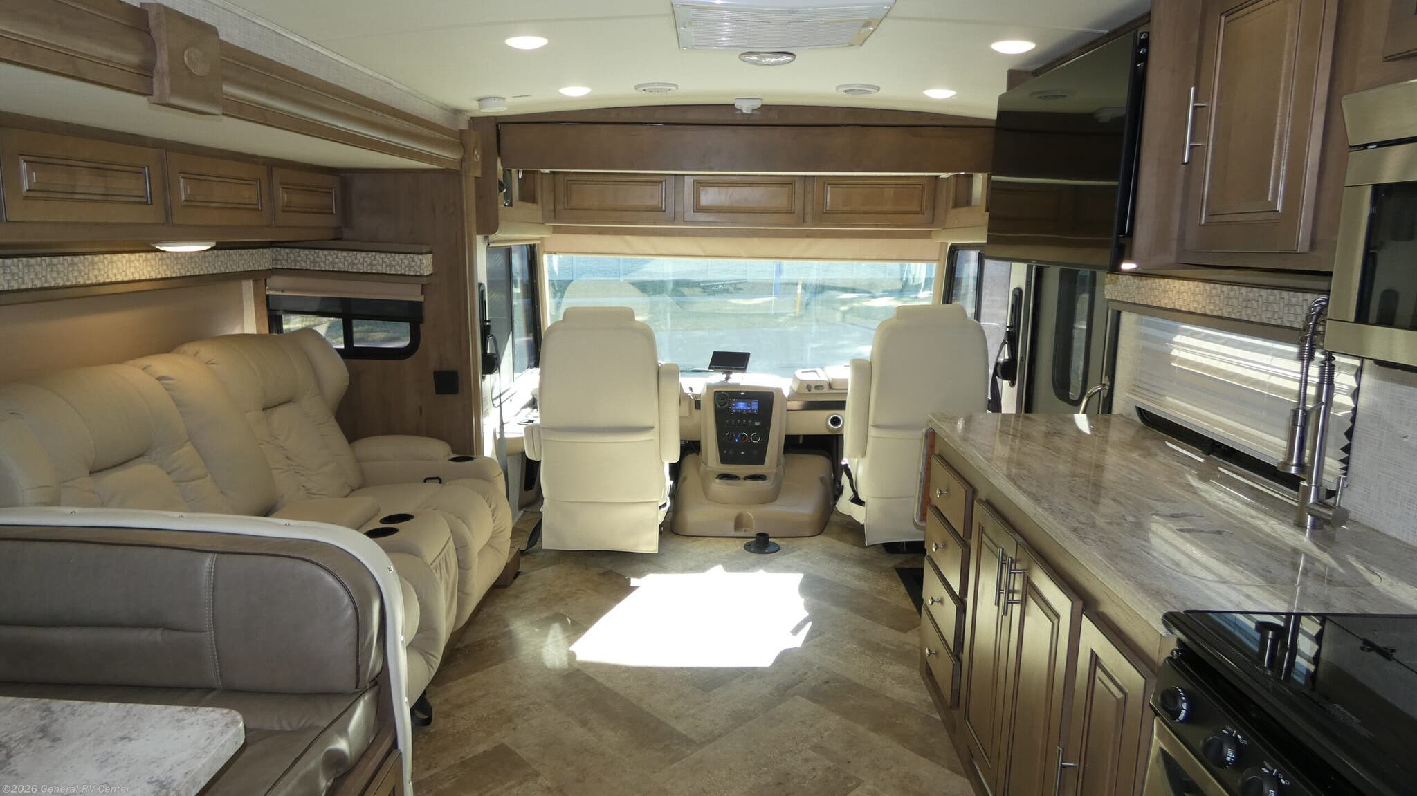 Used 2018 Forest River Georgetown 5 SERIES 31R5 available in Dover, Florida
