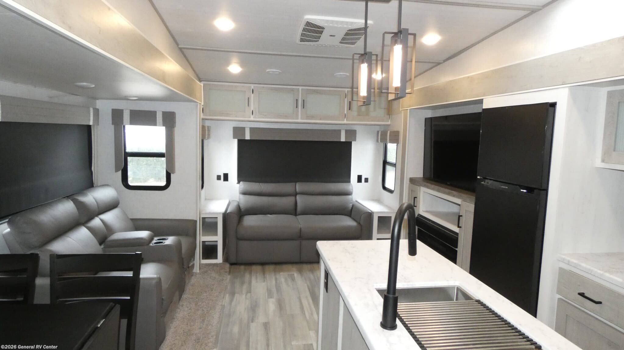 2021 Forest River Impression 280RL - Used Fifth Wheel For Sale by General RV Center in Dover, Florida