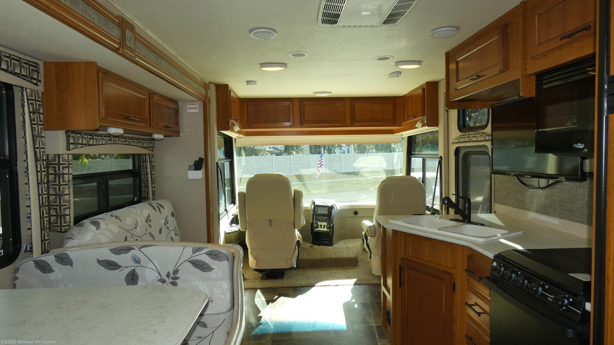 Used 2016 Jayco Alante 26X available in Dover, Florida