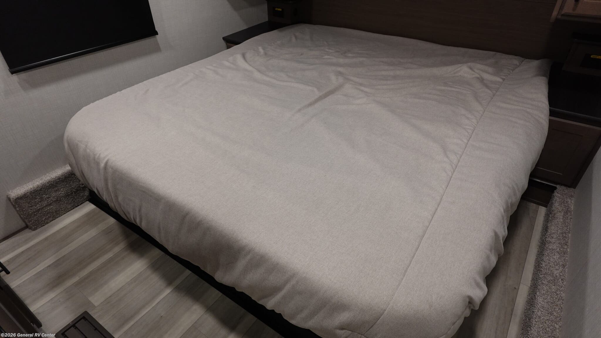 New 2026 Grand Design Lineage 31ZW available in Dover, Florida