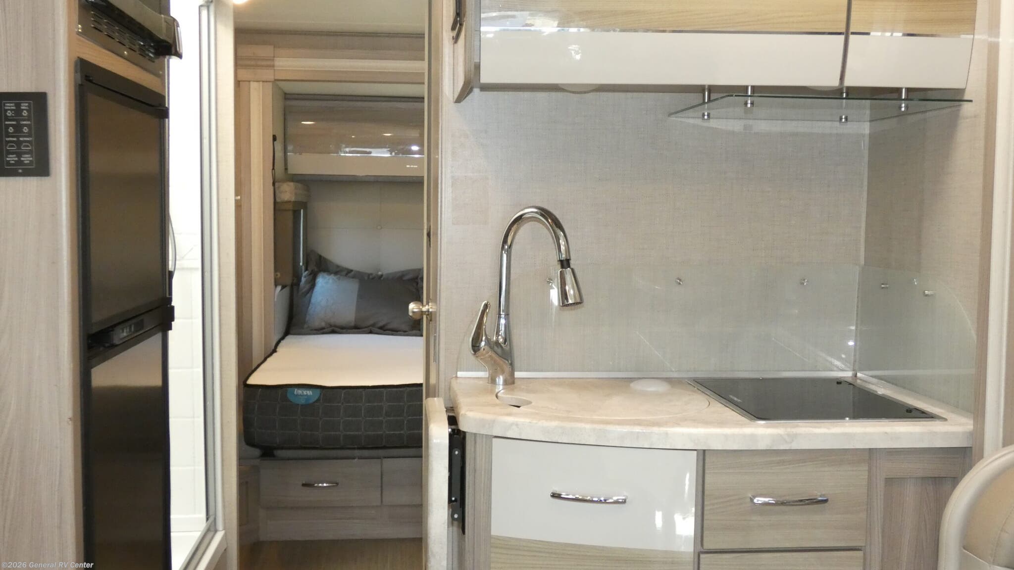 2022 Thor Motor Coach Delano SPRINTER 24RW - Used Class C For Sale by General RV Center in Dover, Florida