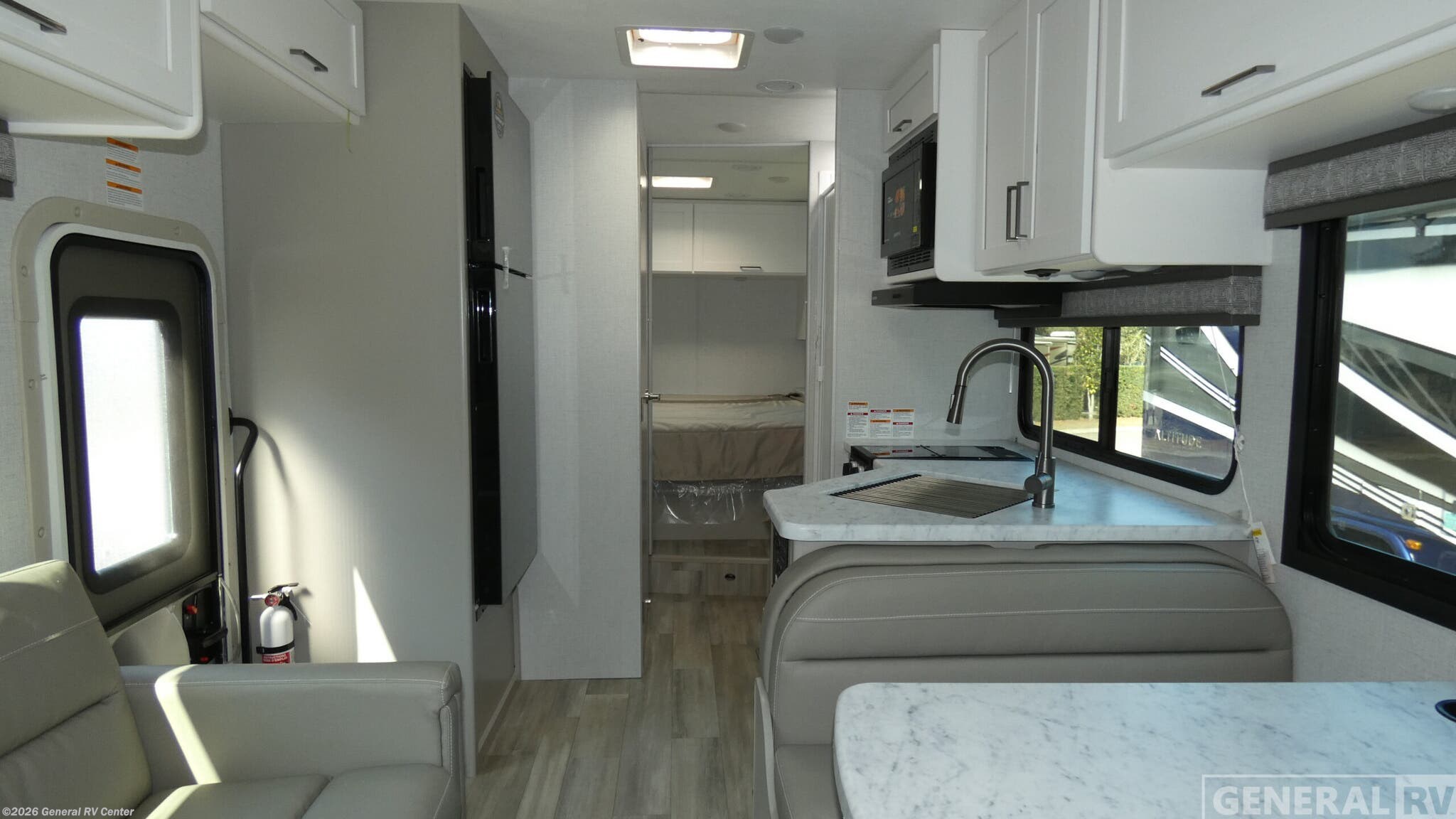 2026 Thor Motor Coach Pasadena se SZ28 - New Class C For Sale by General RV Center in Dover, Florida