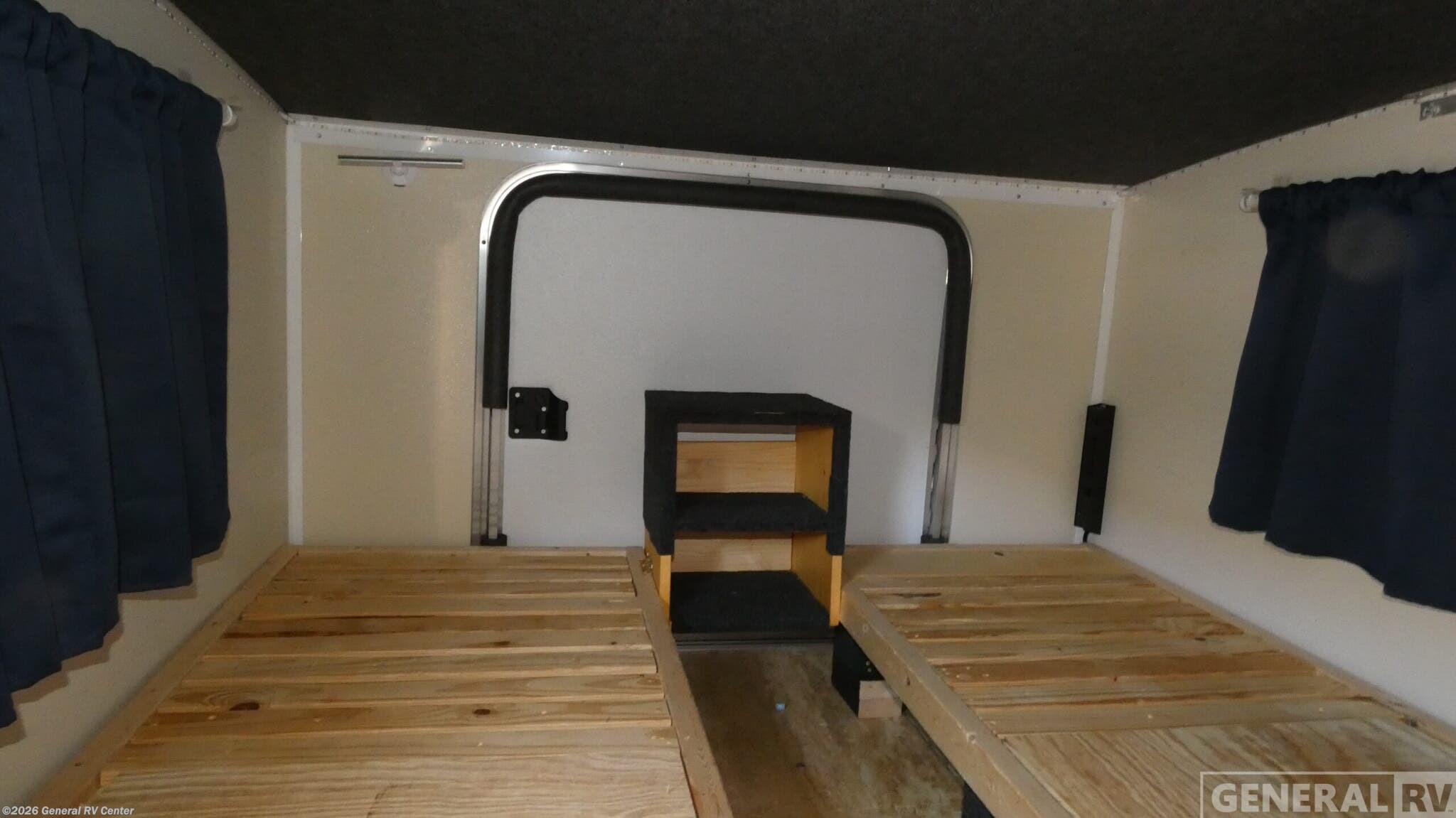 2021 Runaway RangeRunner RANGE RUNNER Rear Door - Used Travel Trailer For Sale by General RV Center in Dover, Florida