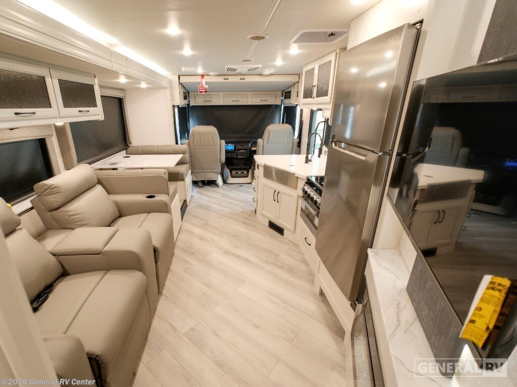 New 2025 Holiday Rambler Invicta 34MB available in Dover, Florida