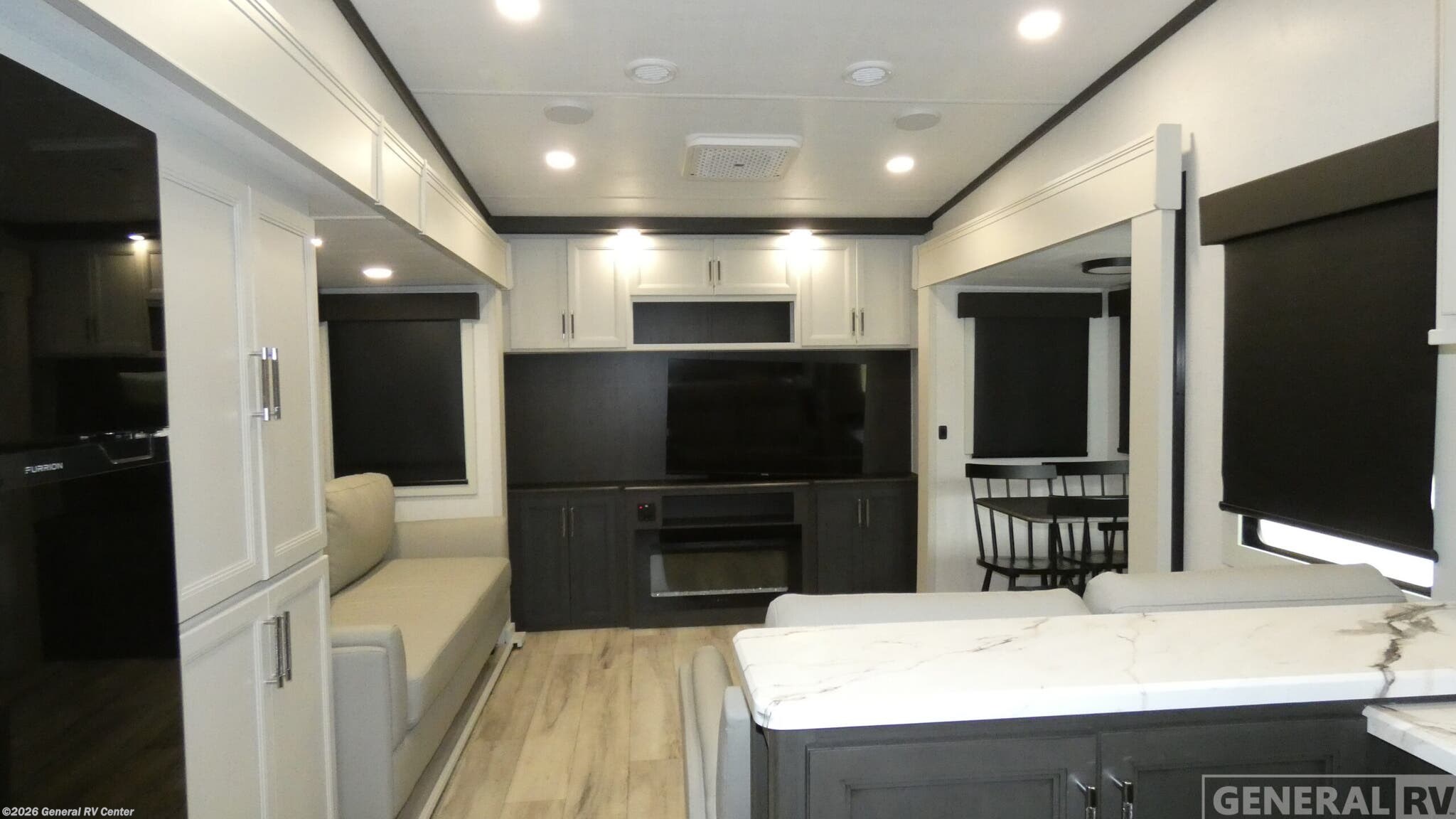 2025 Keystone Arcadia Super Lite 294SLRD - Used Fifth Wheel For Sale by General RV Center in Dover, Florida