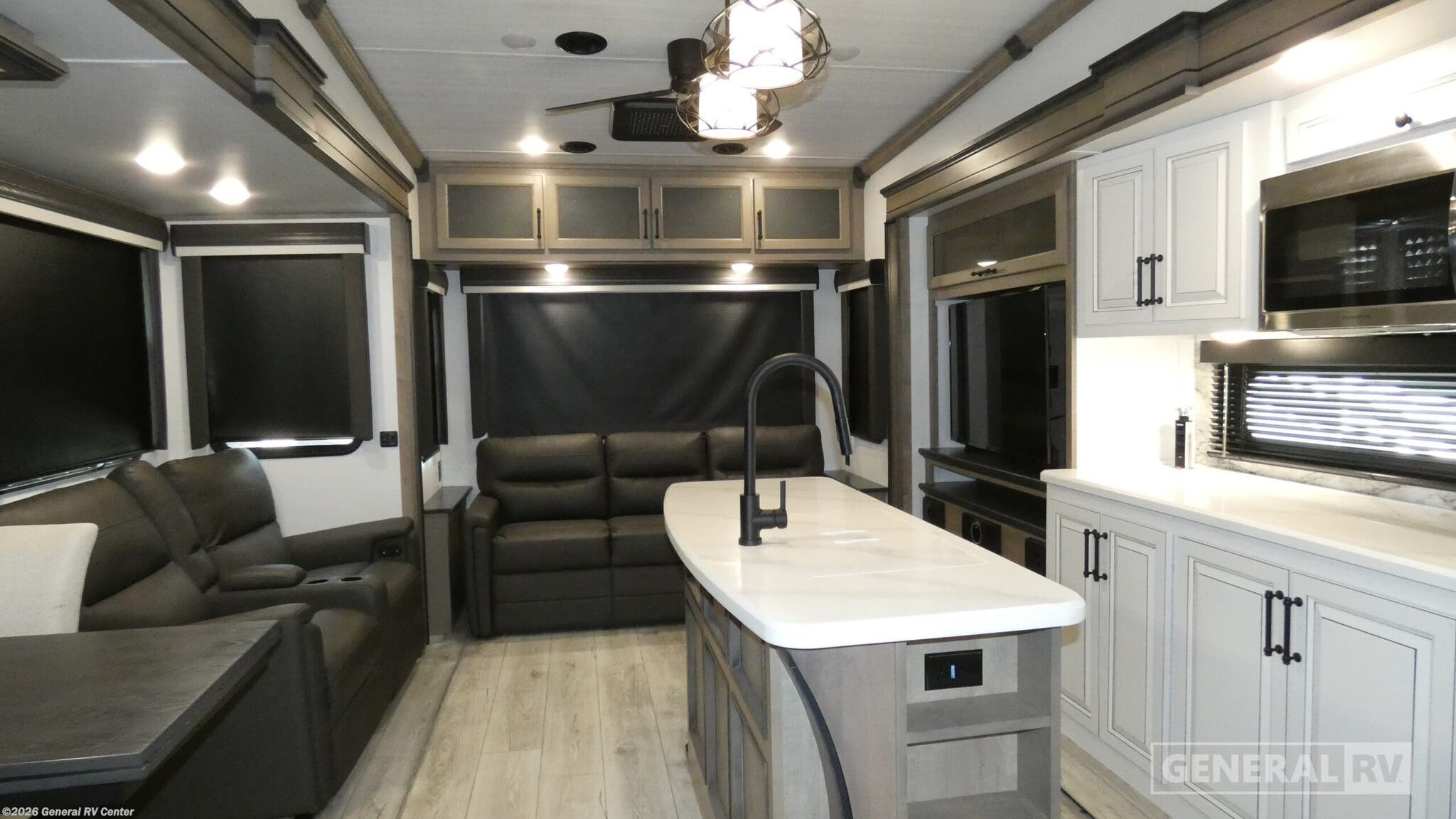 2024 Keystone Montana 3231CK - Used Fifth Wheel For Sale by General RV Center in Dover, Florida