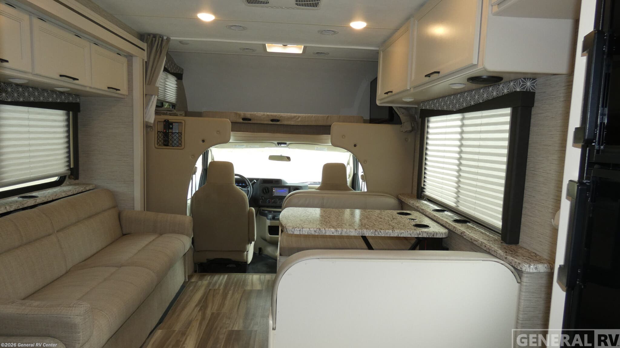 Used 2022 Thor Motor Coach Freedom Elite 30FE available in Dover, Florida