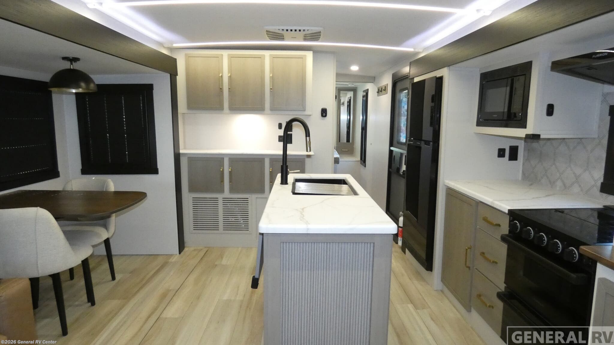 Used 2025 Forest River Salem Hemisphere 273RL available in Dover, Florida