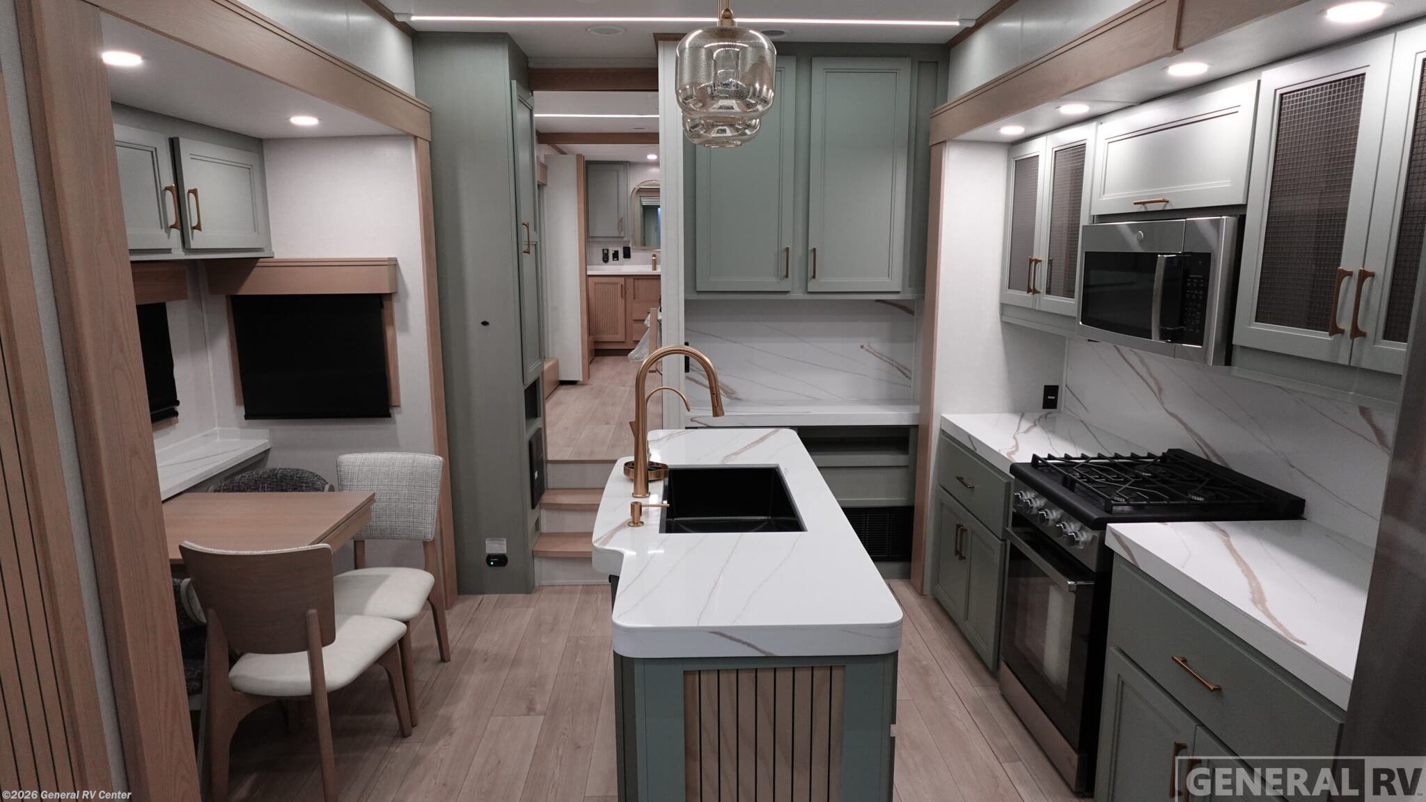 2026 CrossRoads Redwood 420FL - New Fifth Wheel For Sale by General RV Center in Dover, Florida