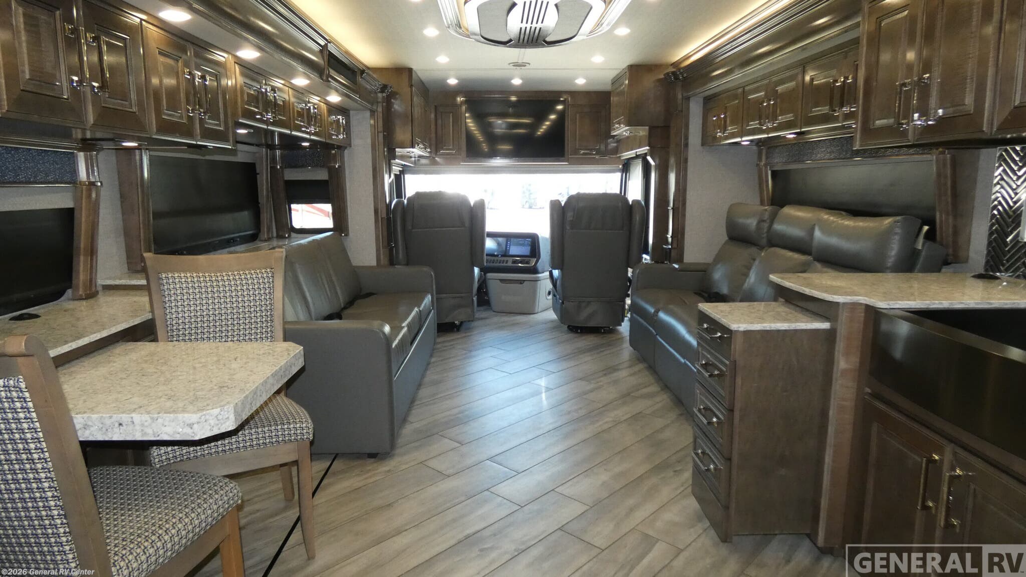 Used 2023 American Coach DREAM 45A available in Dover, Florida