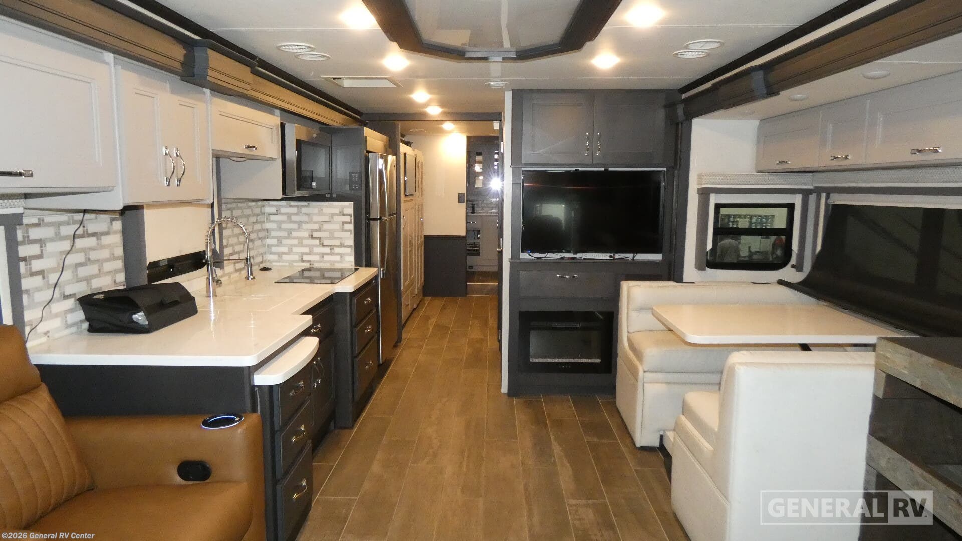 2024 Thor Motor Coach Aria 3901 - Used Class A For Sale by General RV Center in Dover, Florida