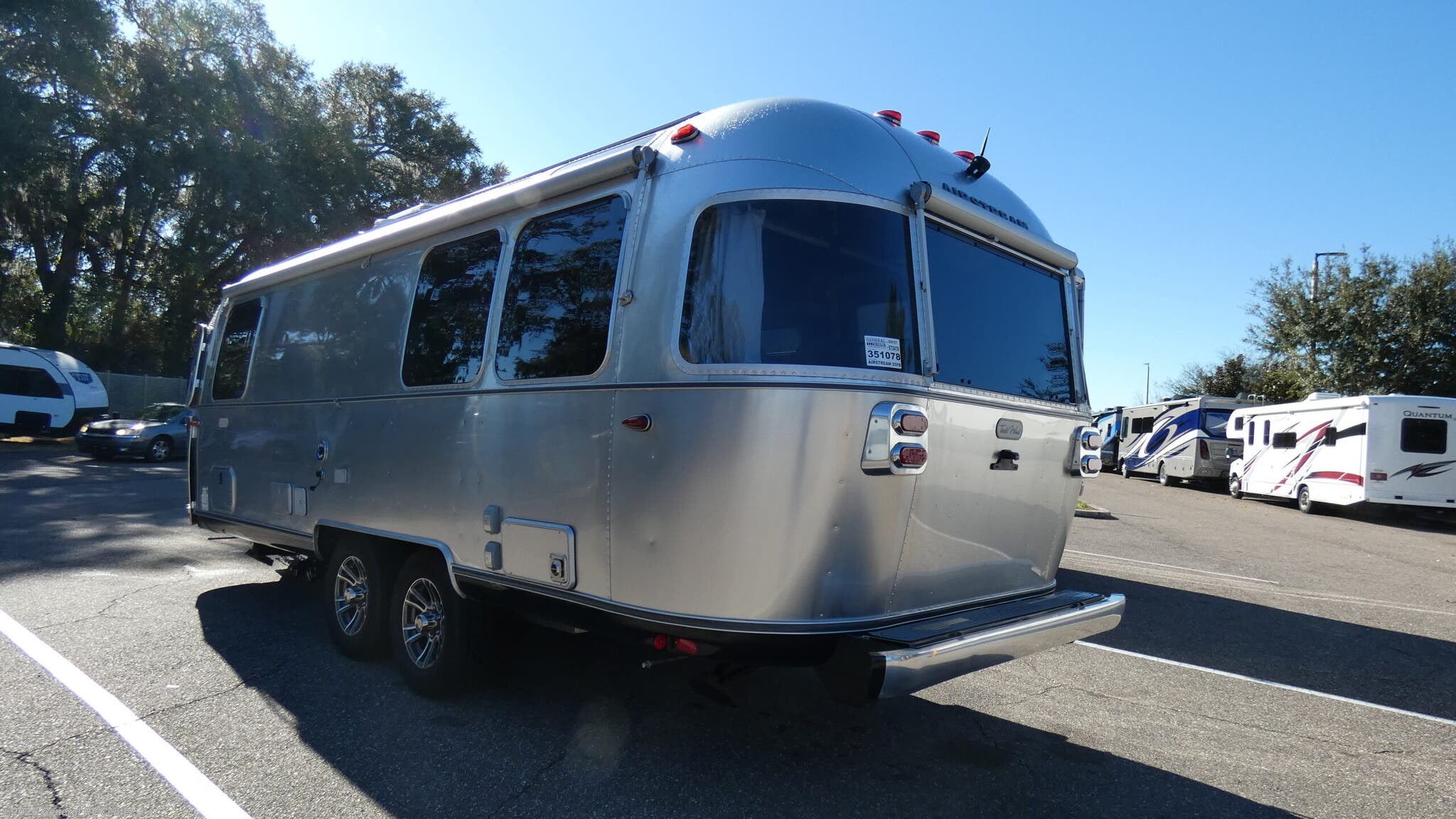 2024 Trade Wind 25FB Twin by Airstream from General RV Center in Dover, Florida