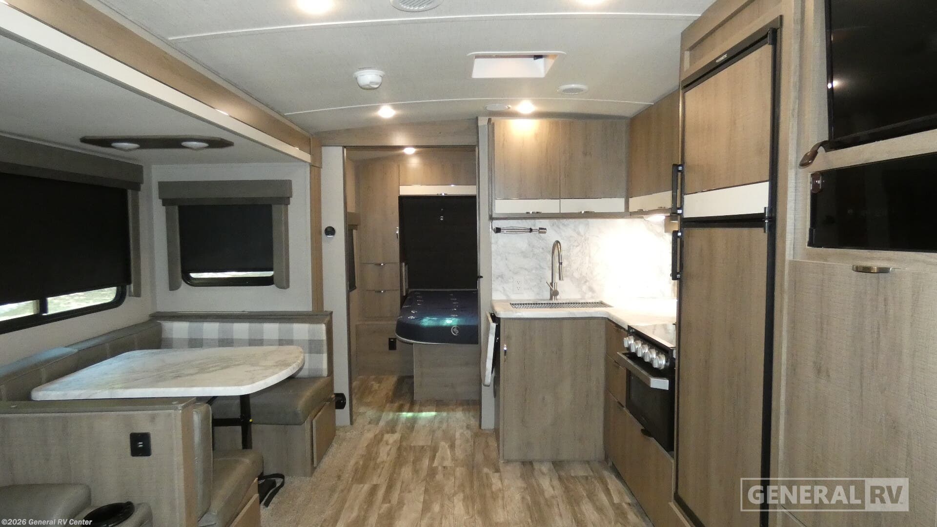 Used 2021 Grand Design Imagine 2800BH available in Dover, Florida