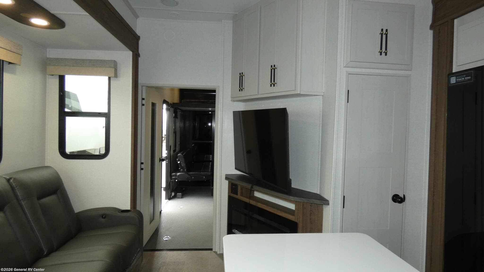 2026 Dutchmen Voltage V SERIES 3850 - New Fifth Wheel For Sale by General RV Center in Dover, Florida