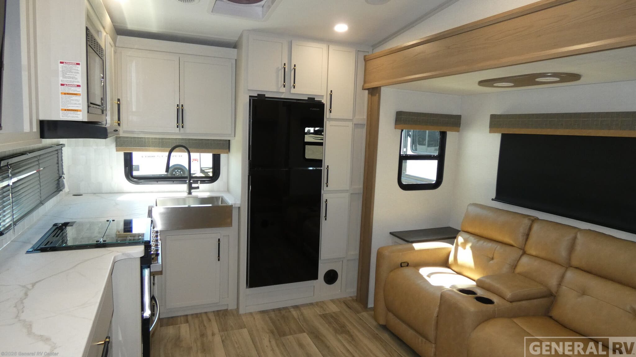 2026 Dutchmen Astoria 260RK - New Fifth Wheel For Sale by General RV Center in Dover, Florida